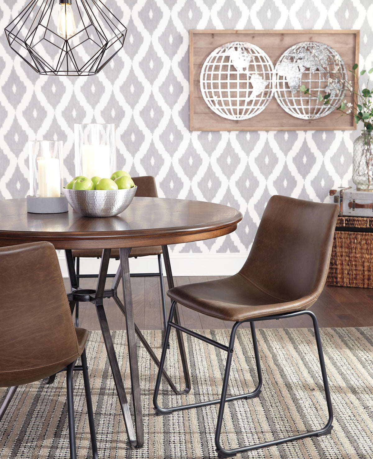 Centiar Side Chairs (Set of 2)