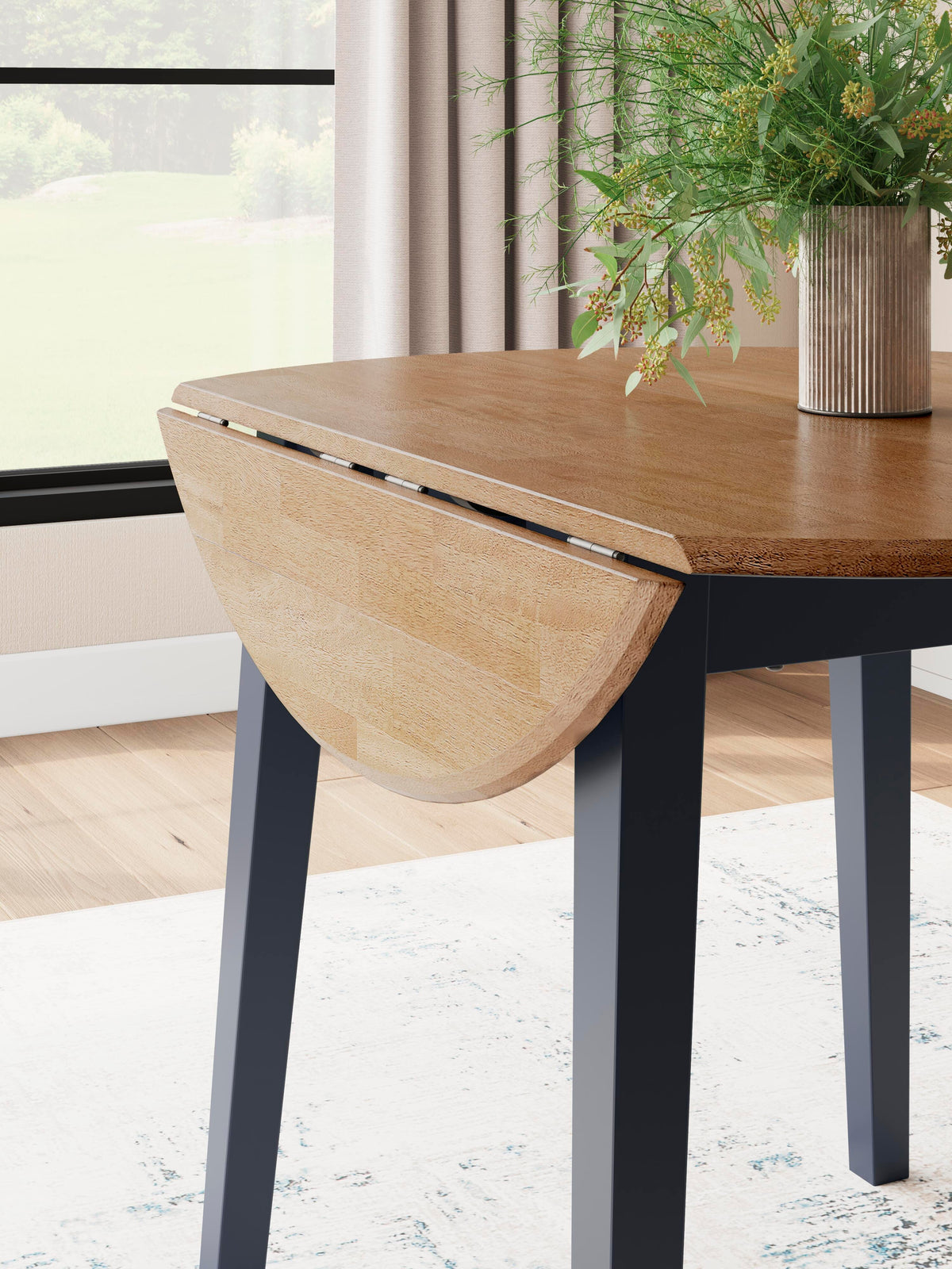Gesthaven Dining Sets