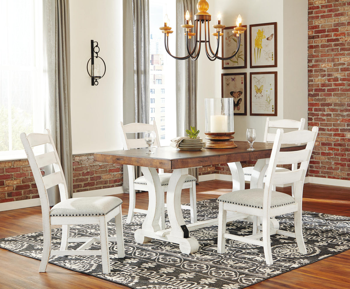 Valebeck Side Chairs (Set of 2)