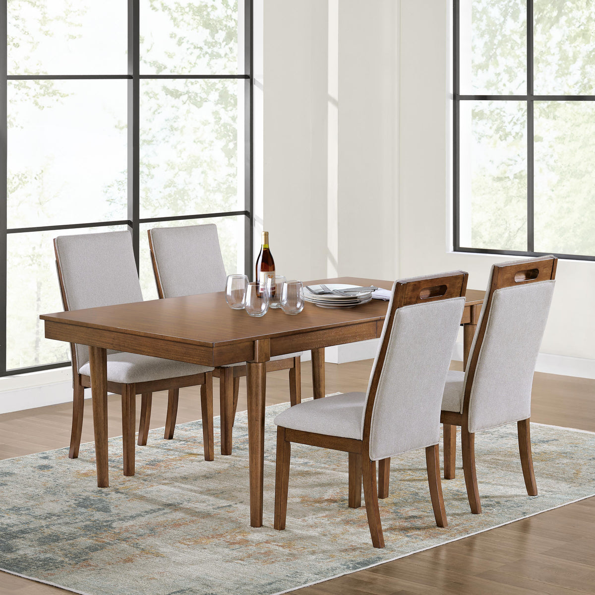 Lyncott Dining Sets