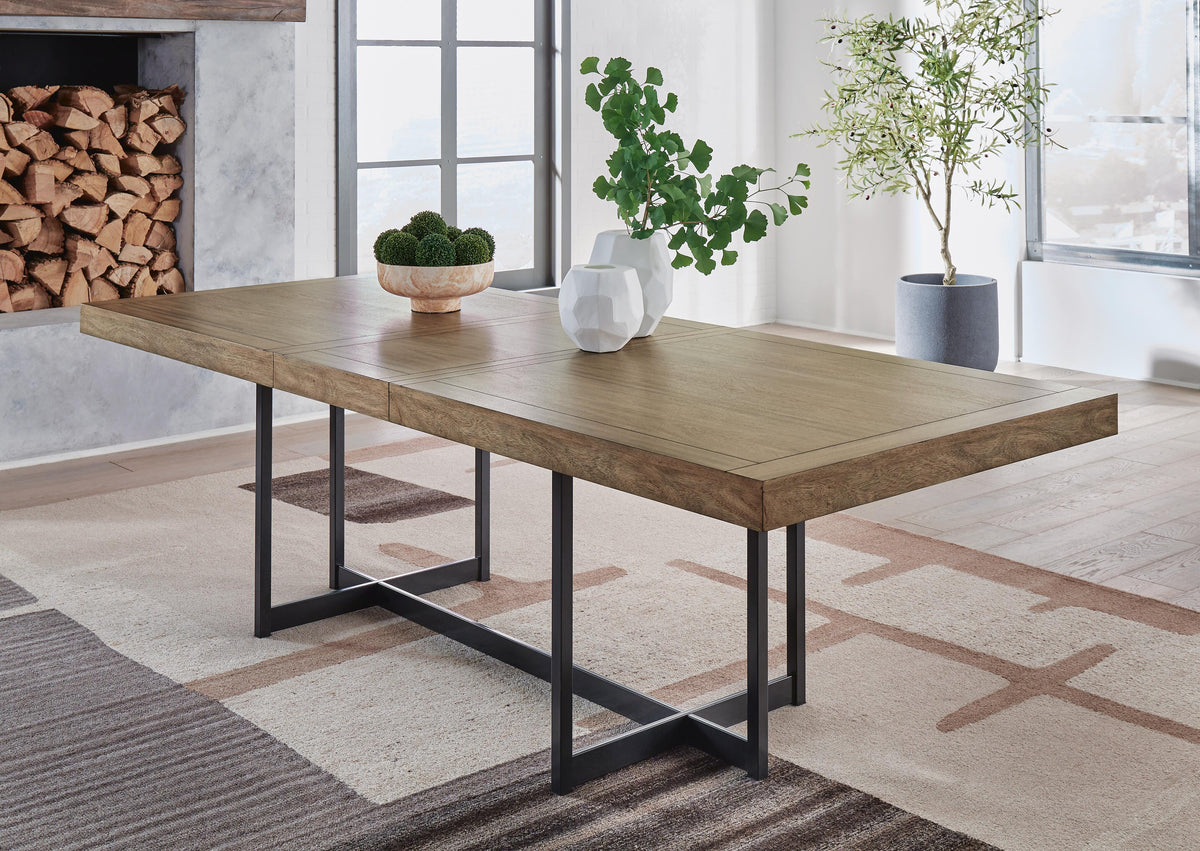 Tomtyn Dining Tables