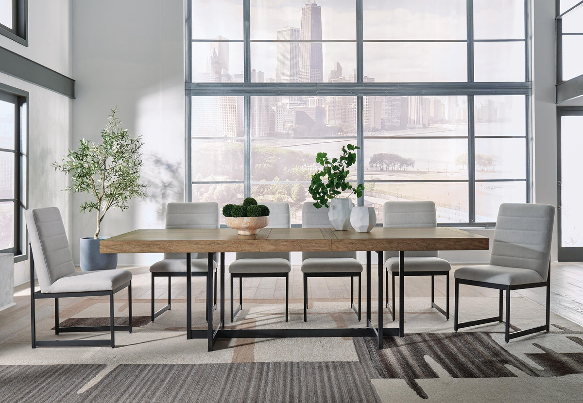 Tomtyn Dining Sets