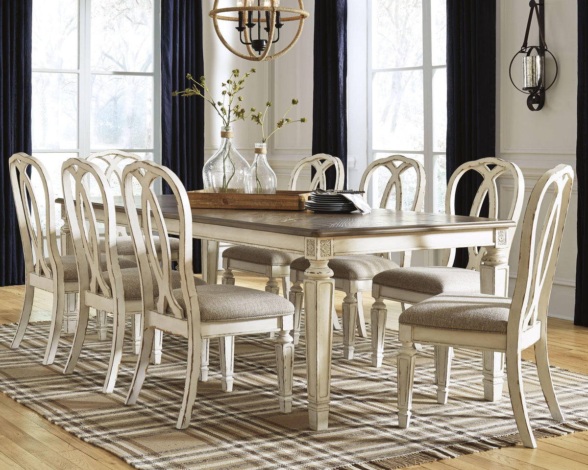 Realyn Dining Sets