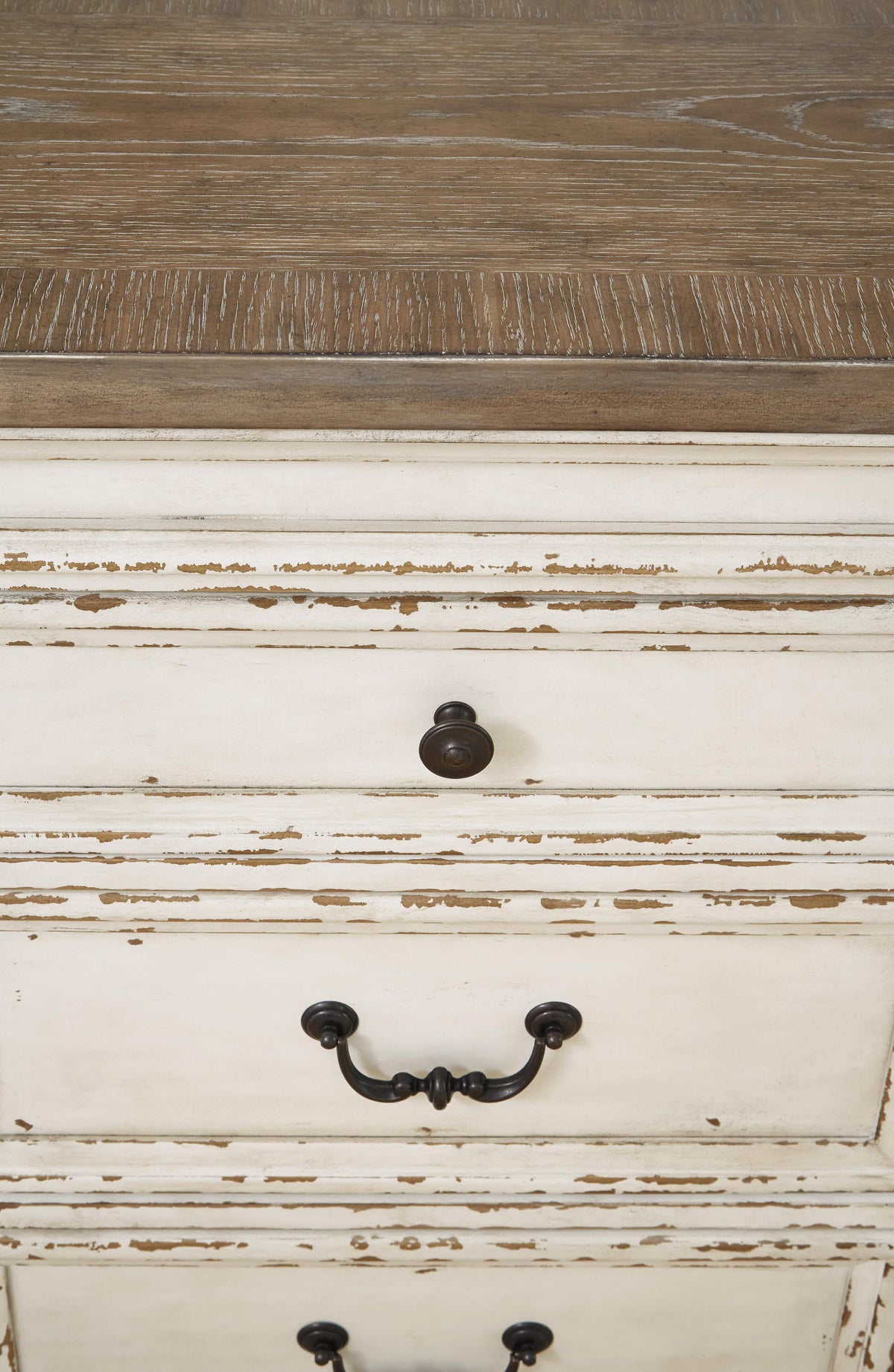 Realyn Sideboards