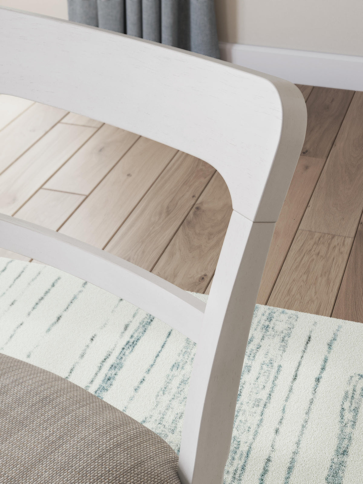 Greddinton Dining Sets