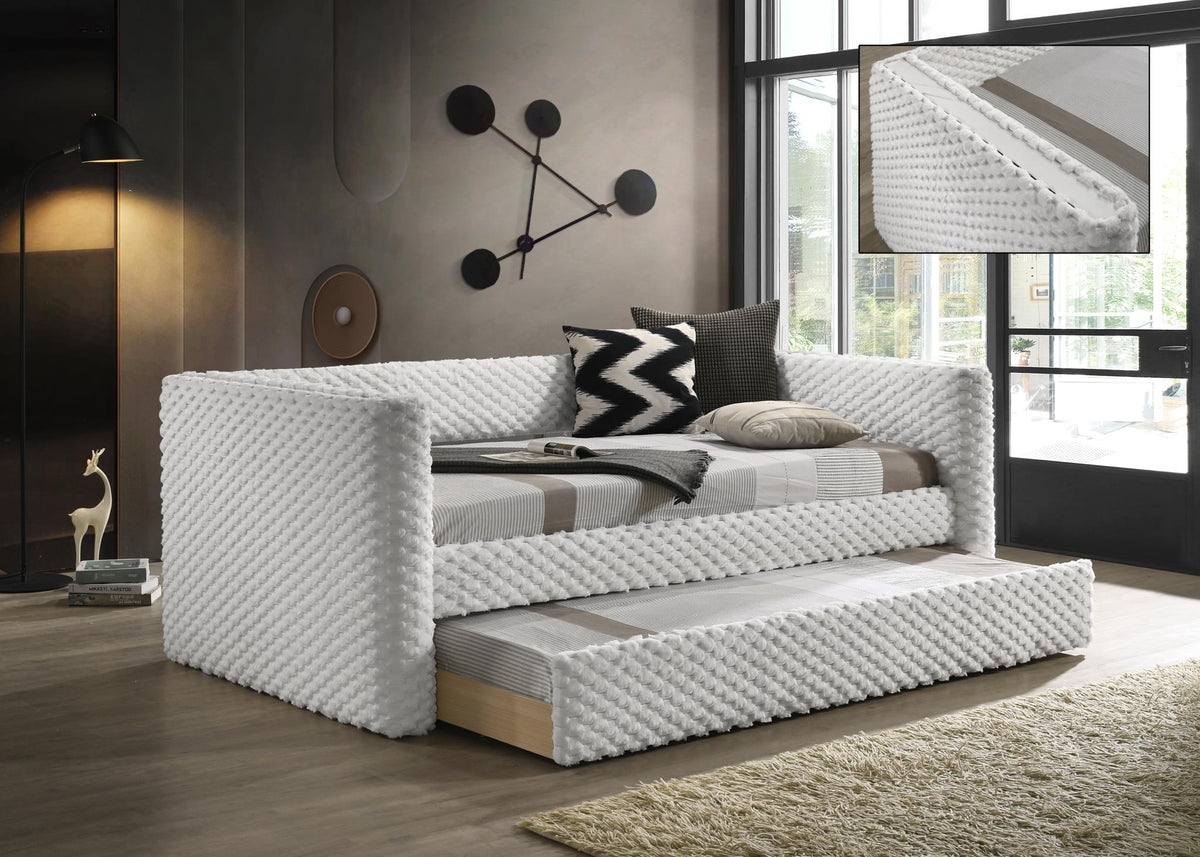 White Daybed
