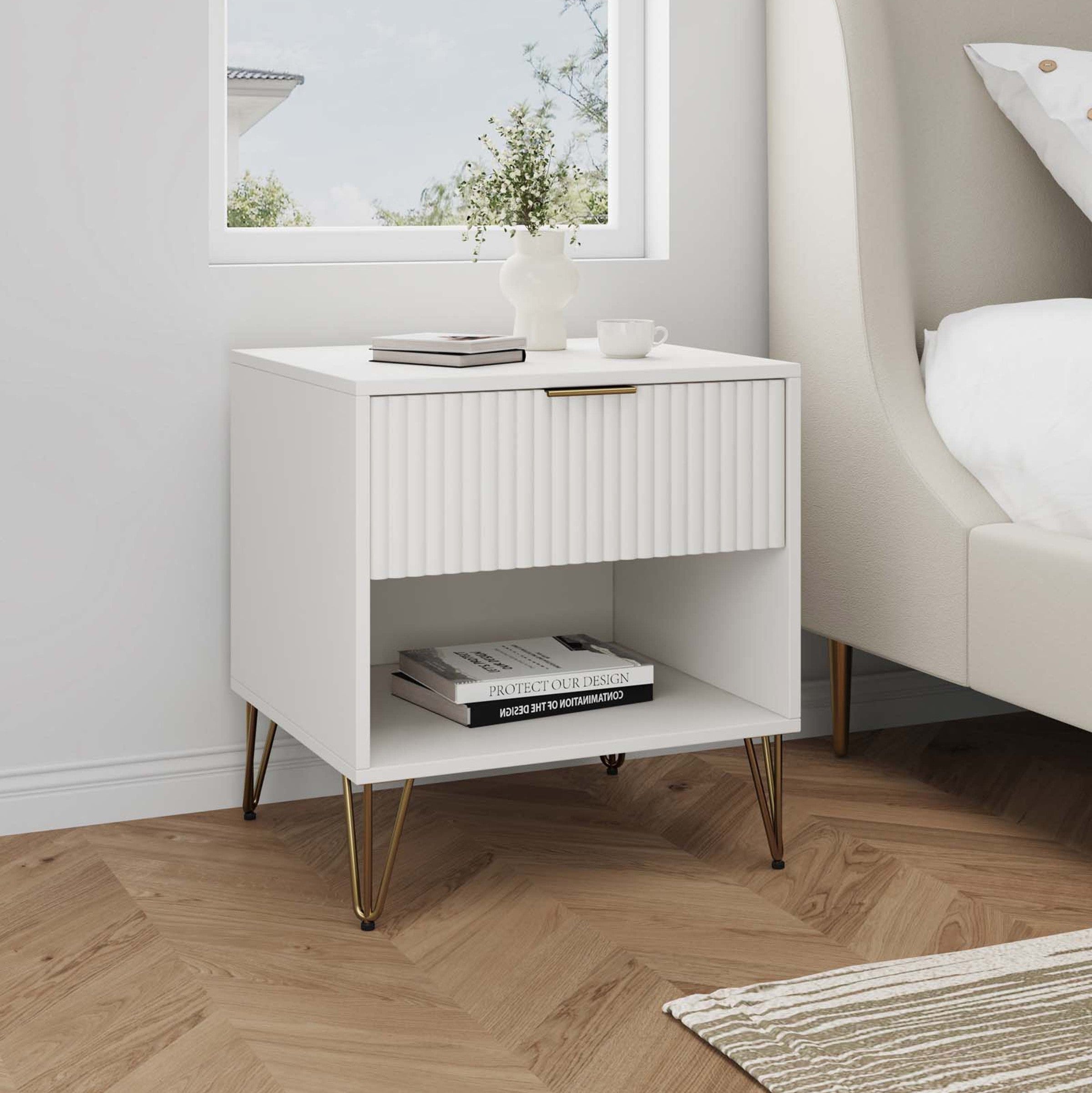 DUMBO 1.0 Nightstand in White