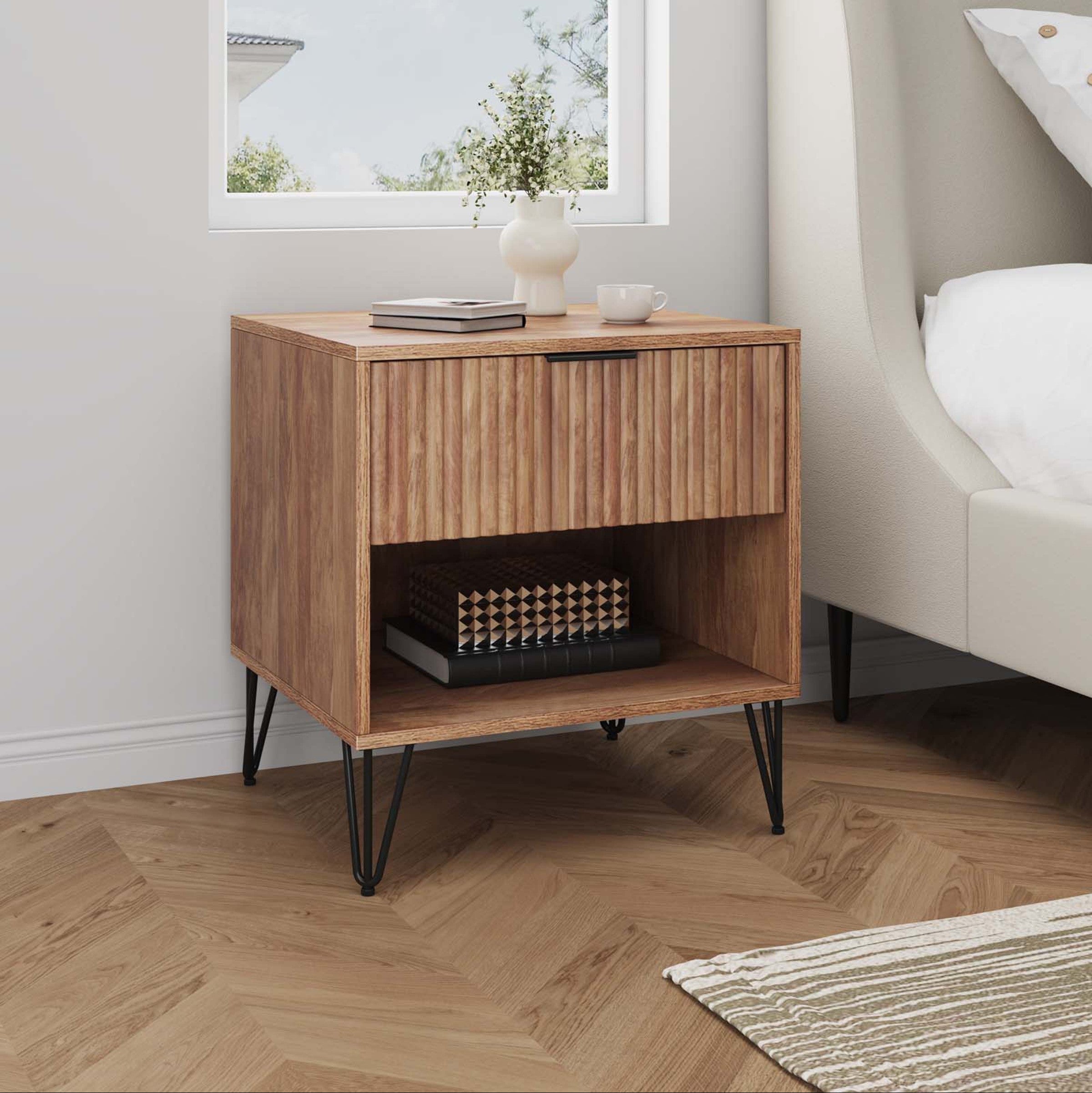 DUMBO 2.0 Nightstand in Golden Brown