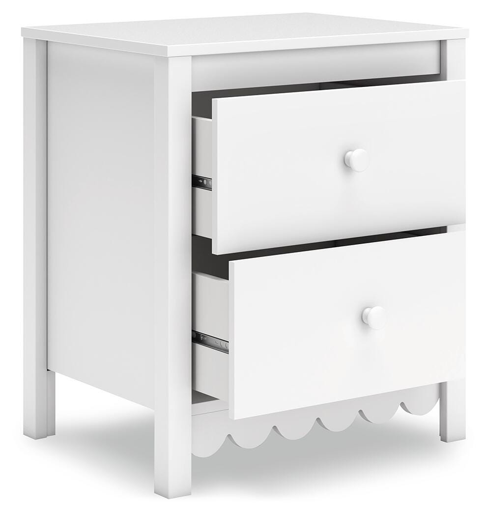 Hallityn Nightstands