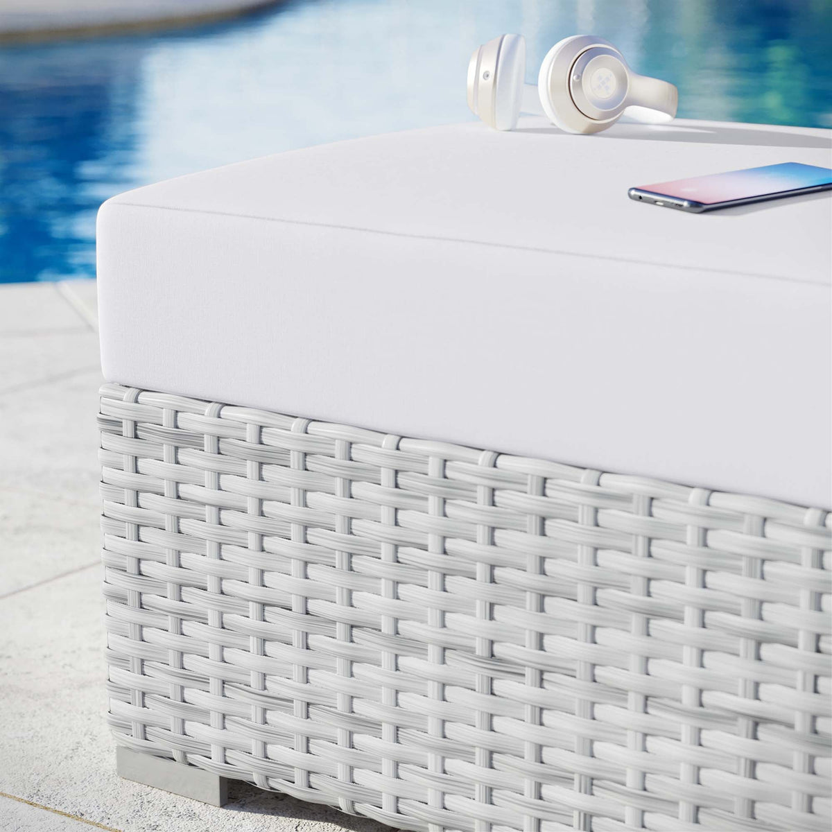 Convene Outdoor Ottoman