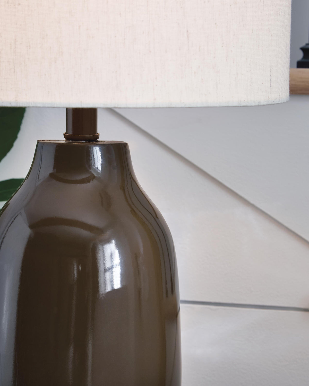 Jyler Table Lamps