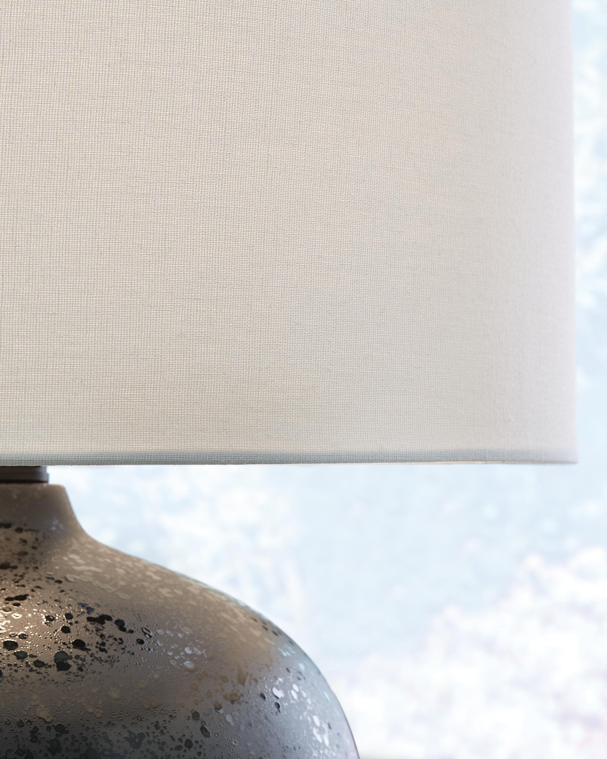 Ladstow Table Lamp by Ashley - image 3