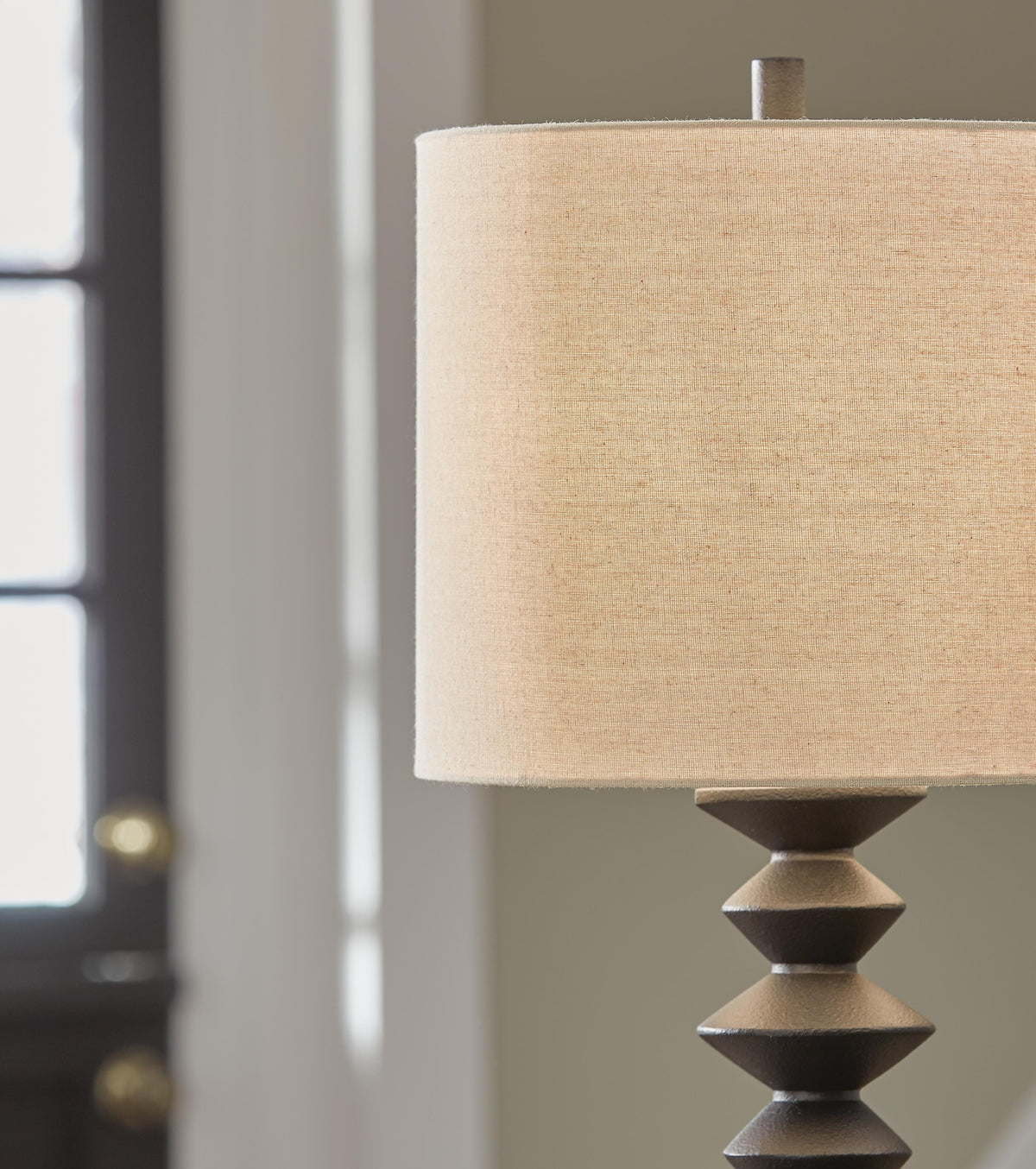 Luanndon Table Lamp by Ashley - image 3