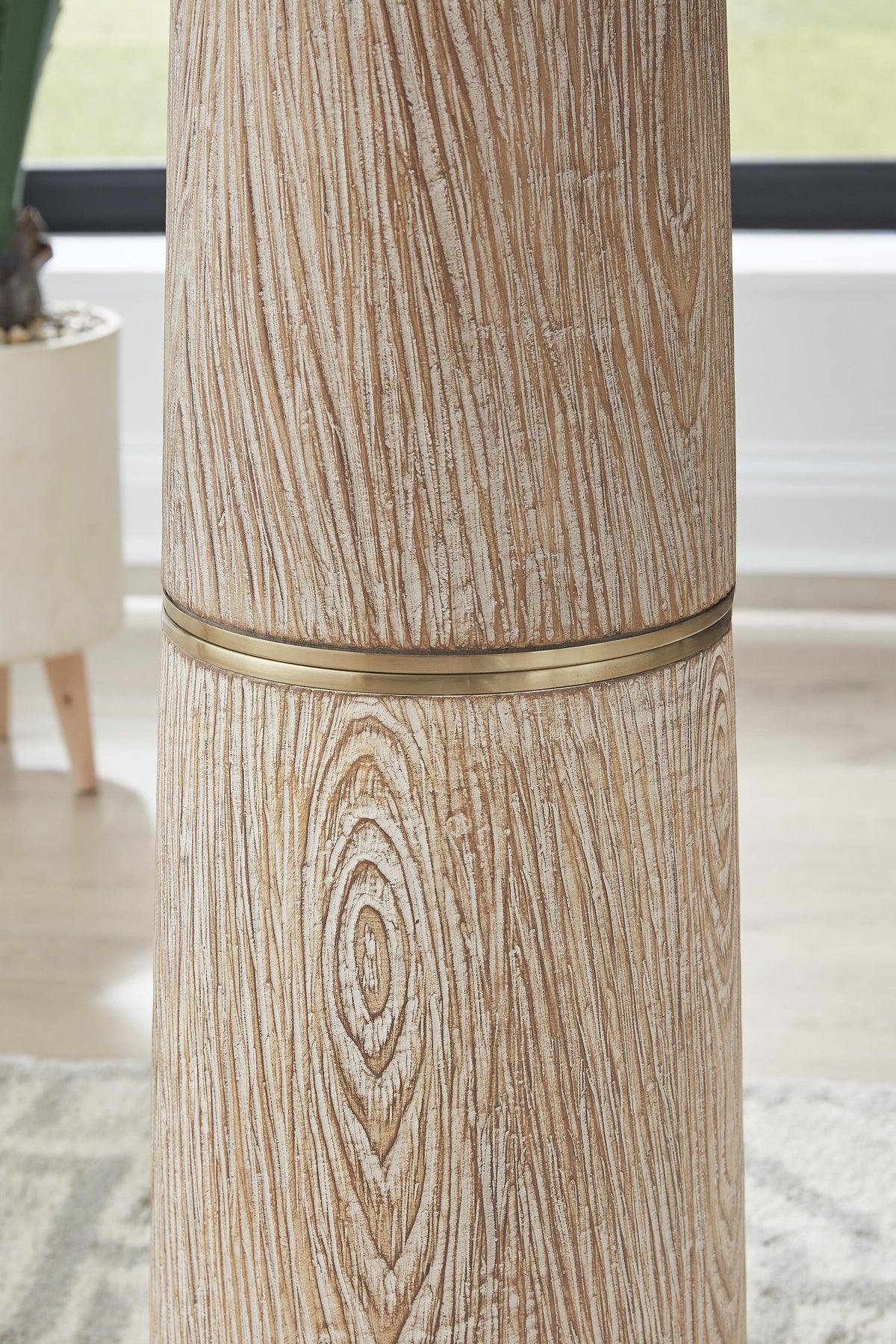 Gasparleigh Floor Lamps