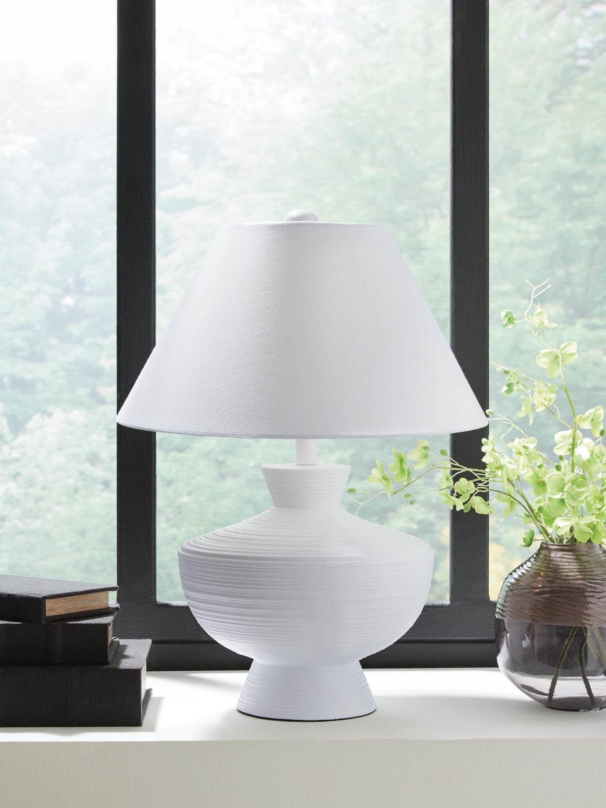 Harelwood Table Lamps
