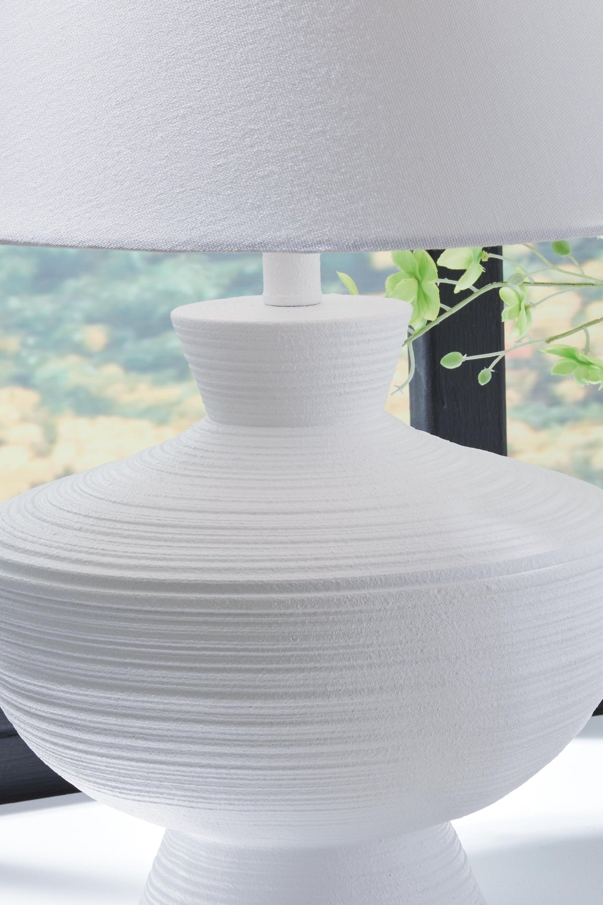 Harelwood Table Lamps