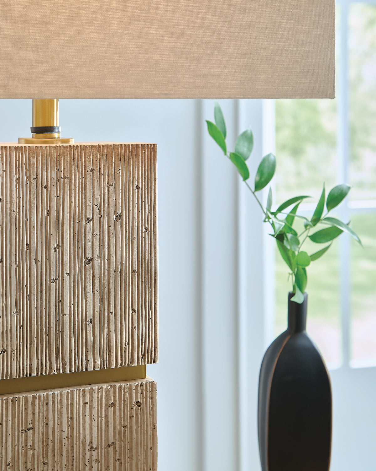 Laddner Table Lamps