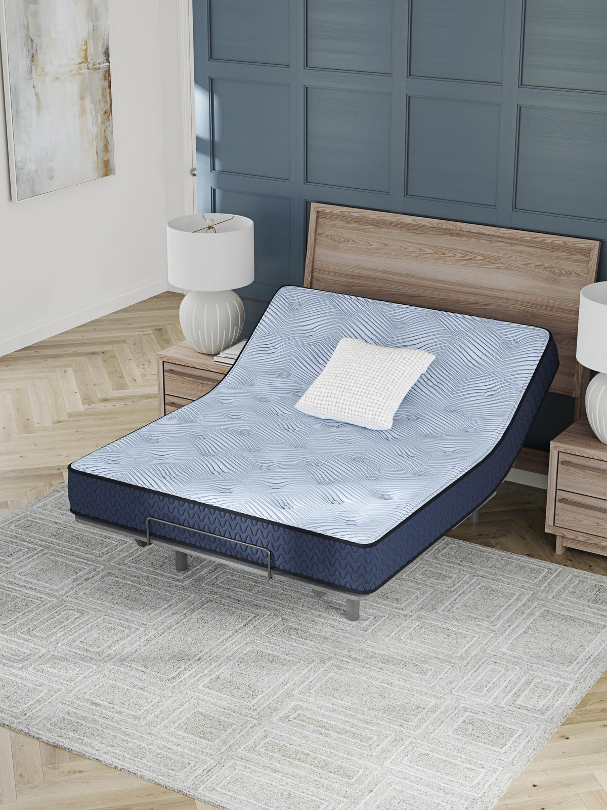 Peak 2.0 10 Hybrid Mattress by Ashley - image 9