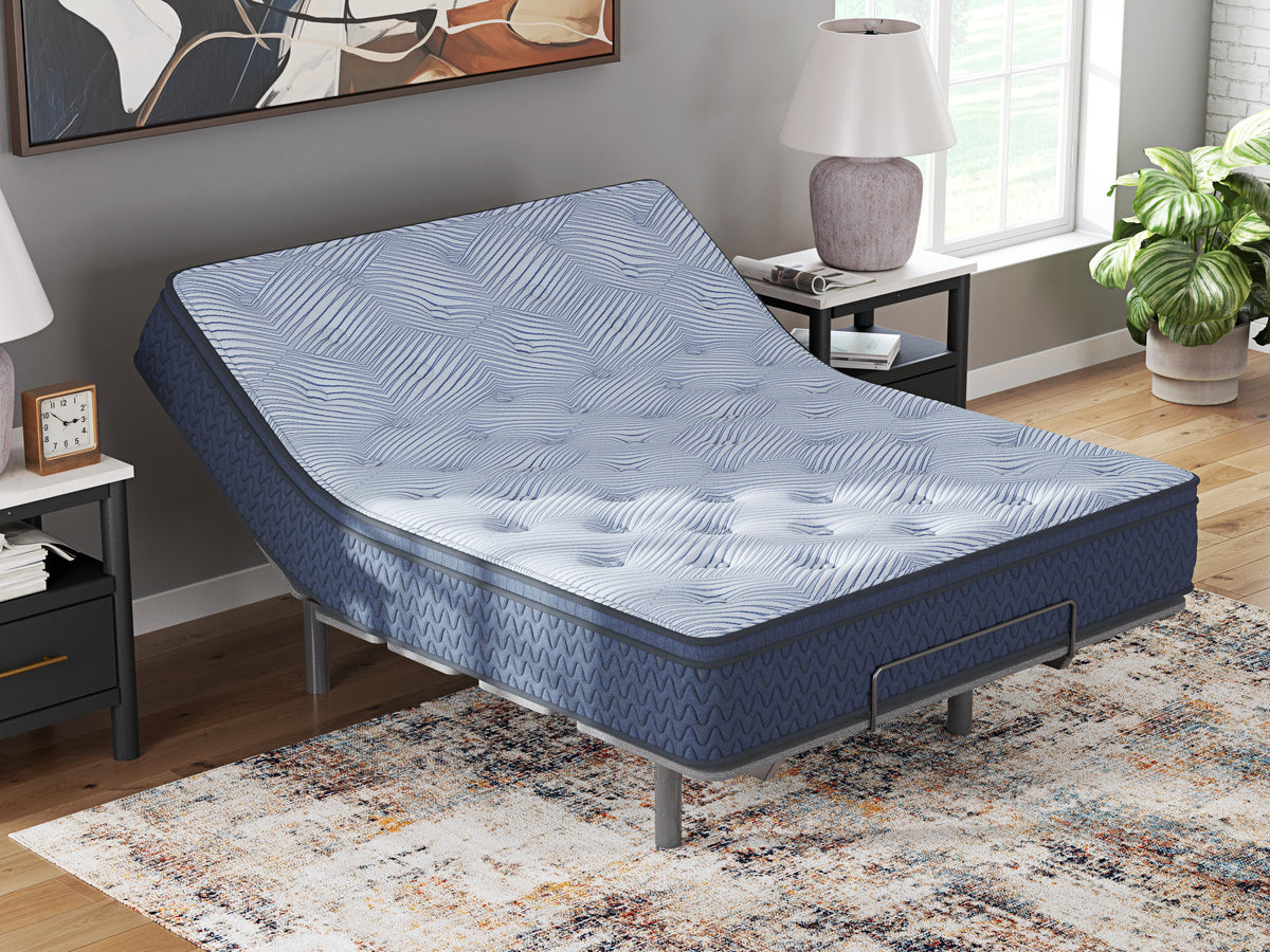 Peak 2.0 12 Hybrid Mattress by Ashley - image 8
