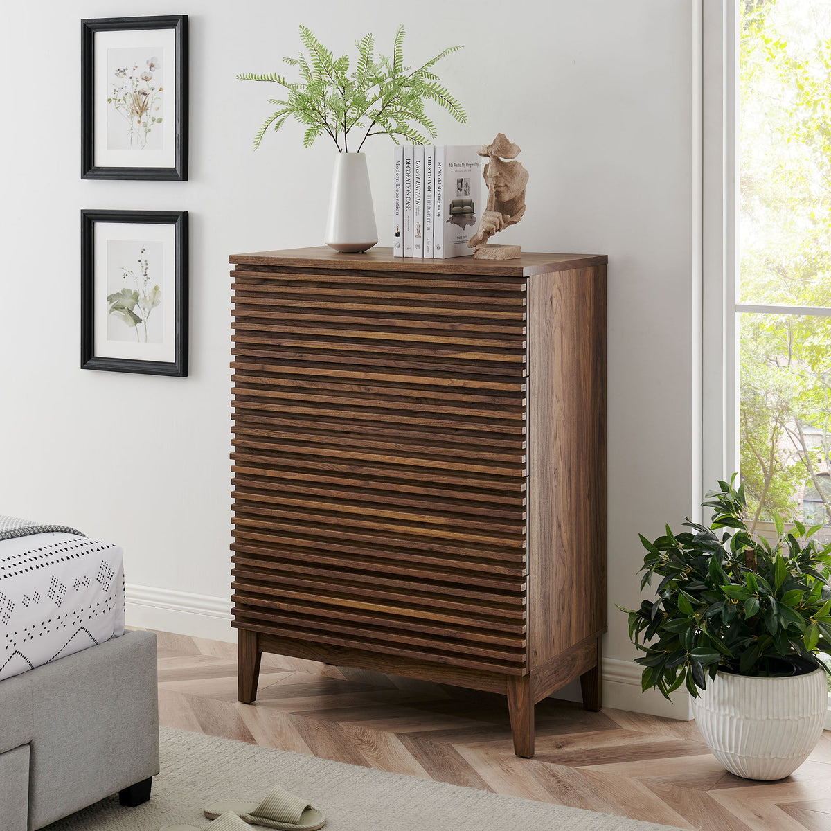 Render 4-Drawer Chest - view 6