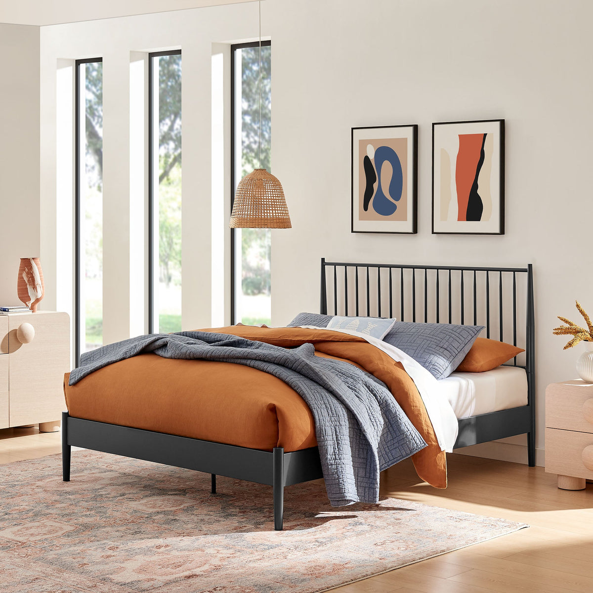 Adair Metal Spindle Platform Bed