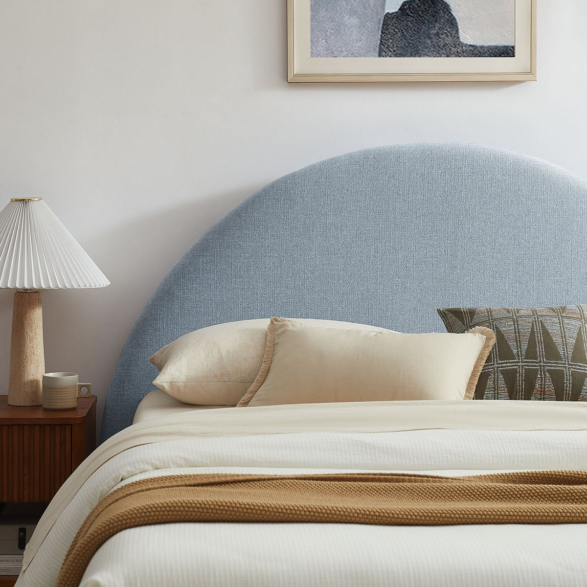 Resort Upholstered Fabric Storage Platform Bed Frame