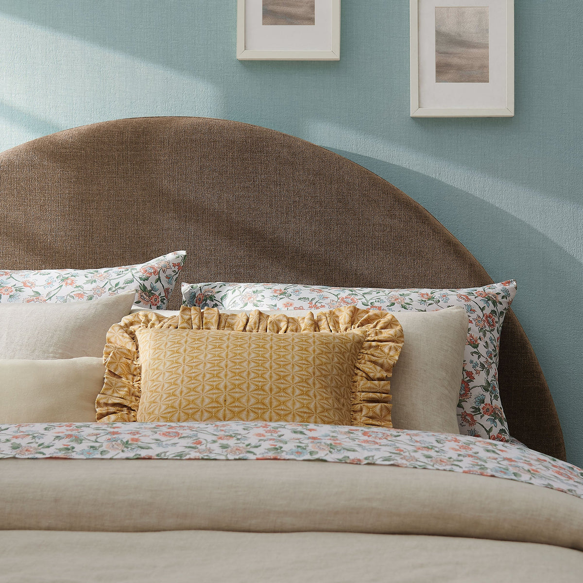 Modway Resort Queen Woven Upholstered Fabric Arched Headboard