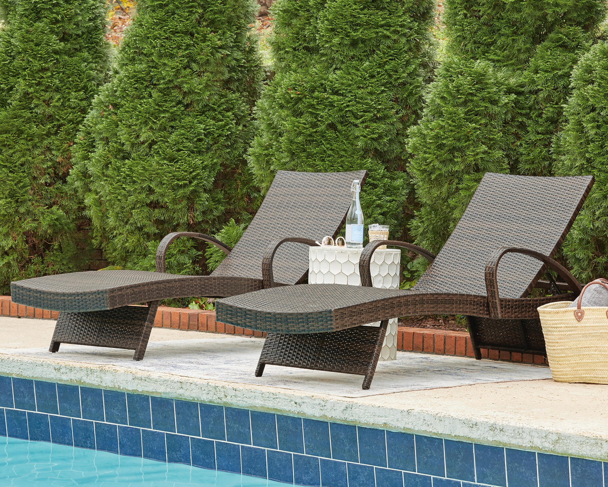Kantana Accent Chairs