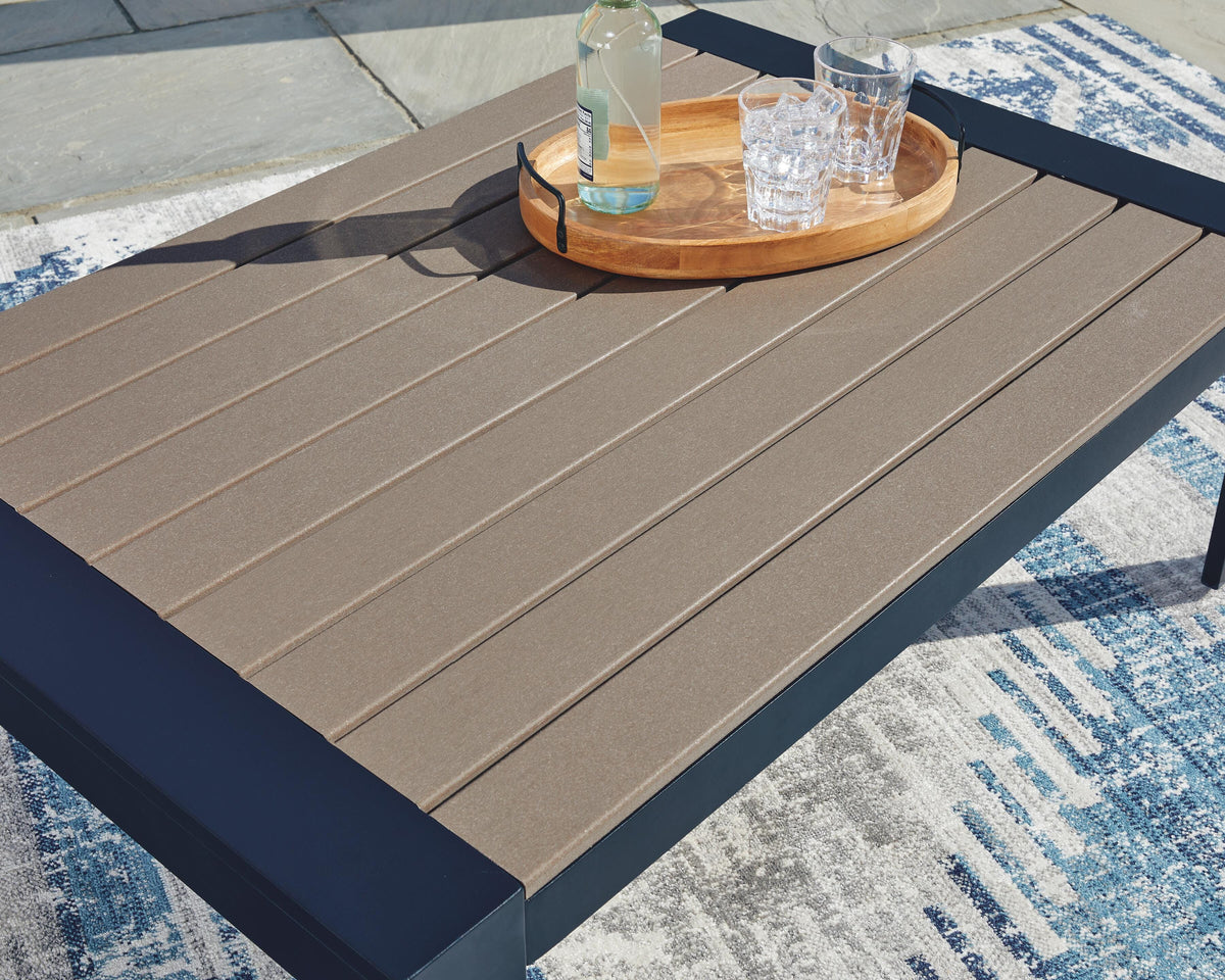 East Outdoor Coffee Table