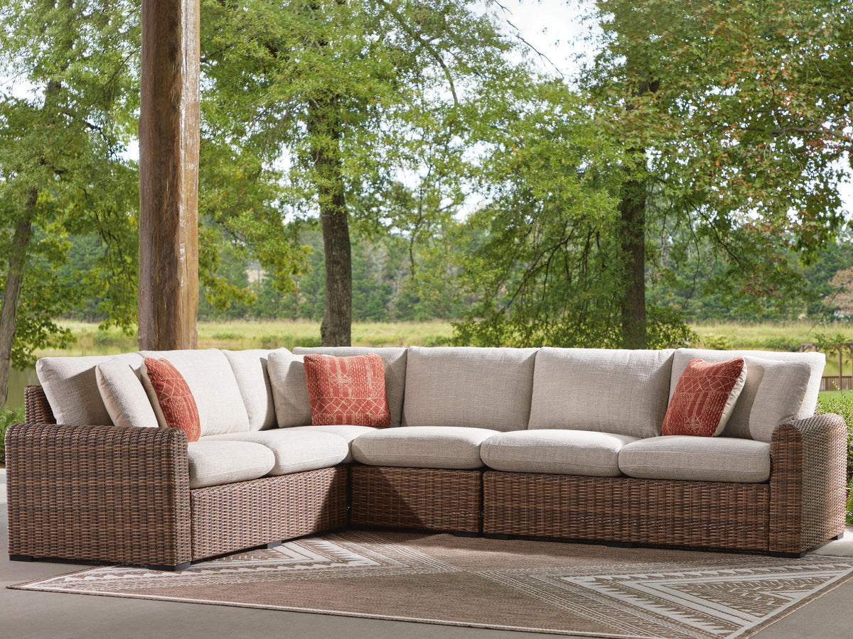 Dolan Stationary Sectionals