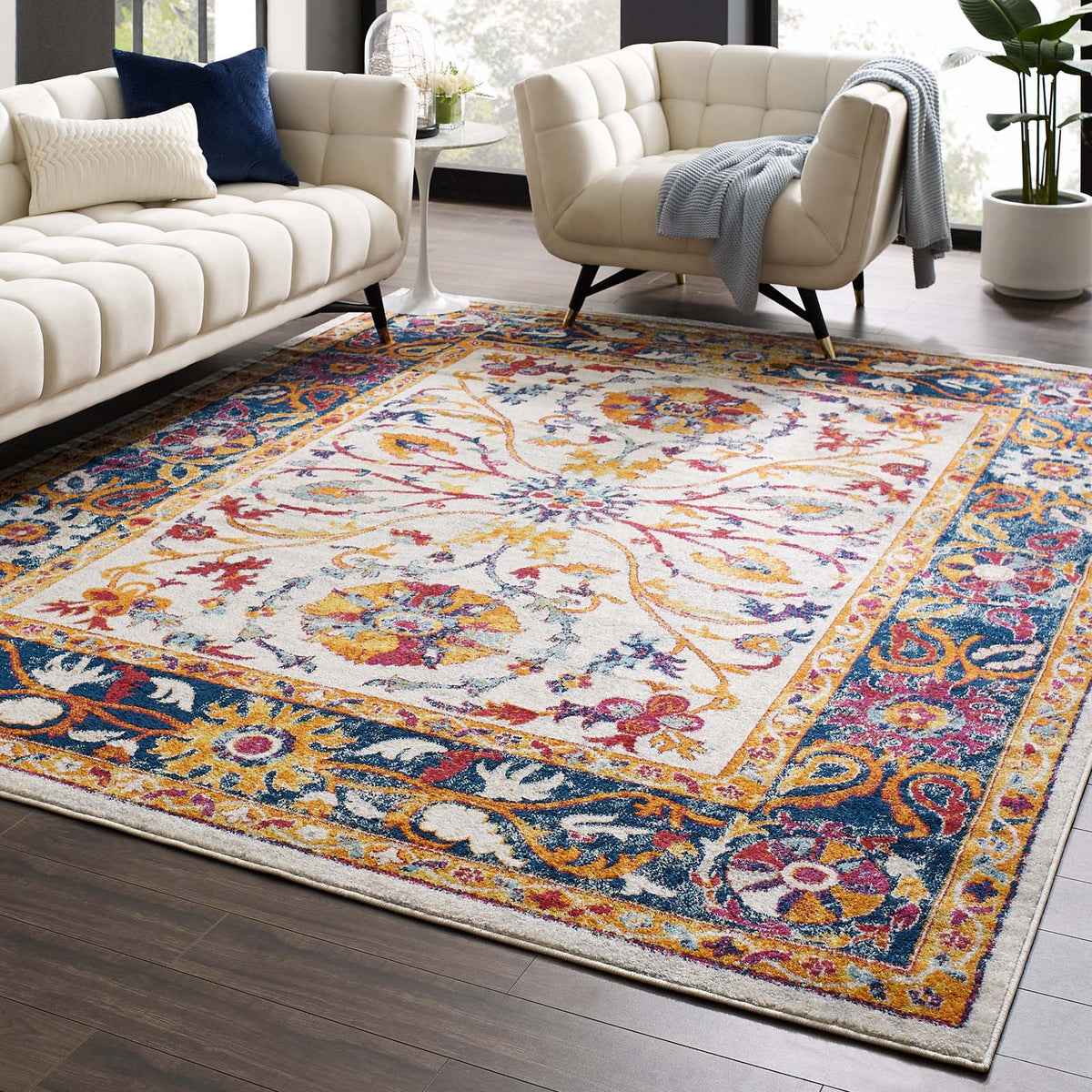 Entourage Samira Distressed Vintage Floral Vintage Medallion Area Rug