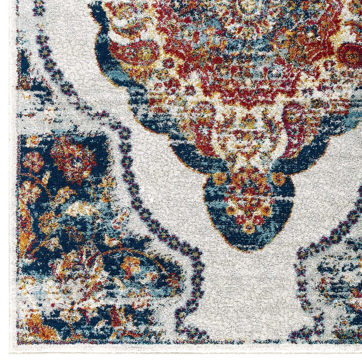 Entourage Malia Distressed Vintage Floral Vintage Medallion Area Rug