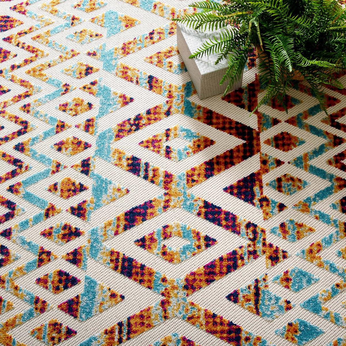Reflect Tamako Diamond and Chevron Moroccan Trellis Indoor / Outdoor Area Rug - view 14