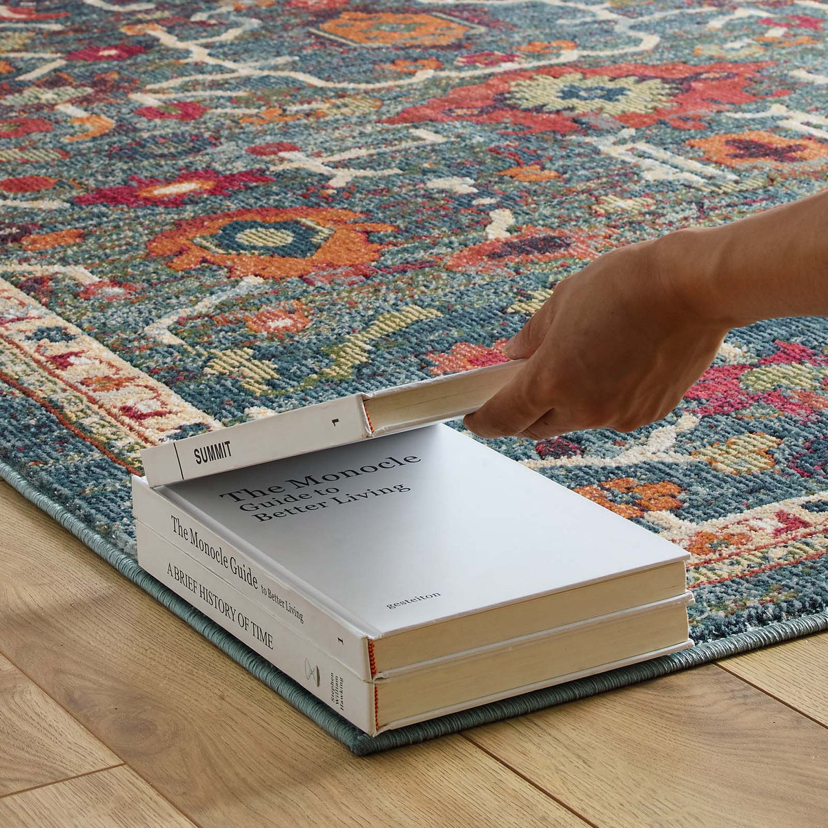 Tribute Every Distressed Vintage Floral Area Rug