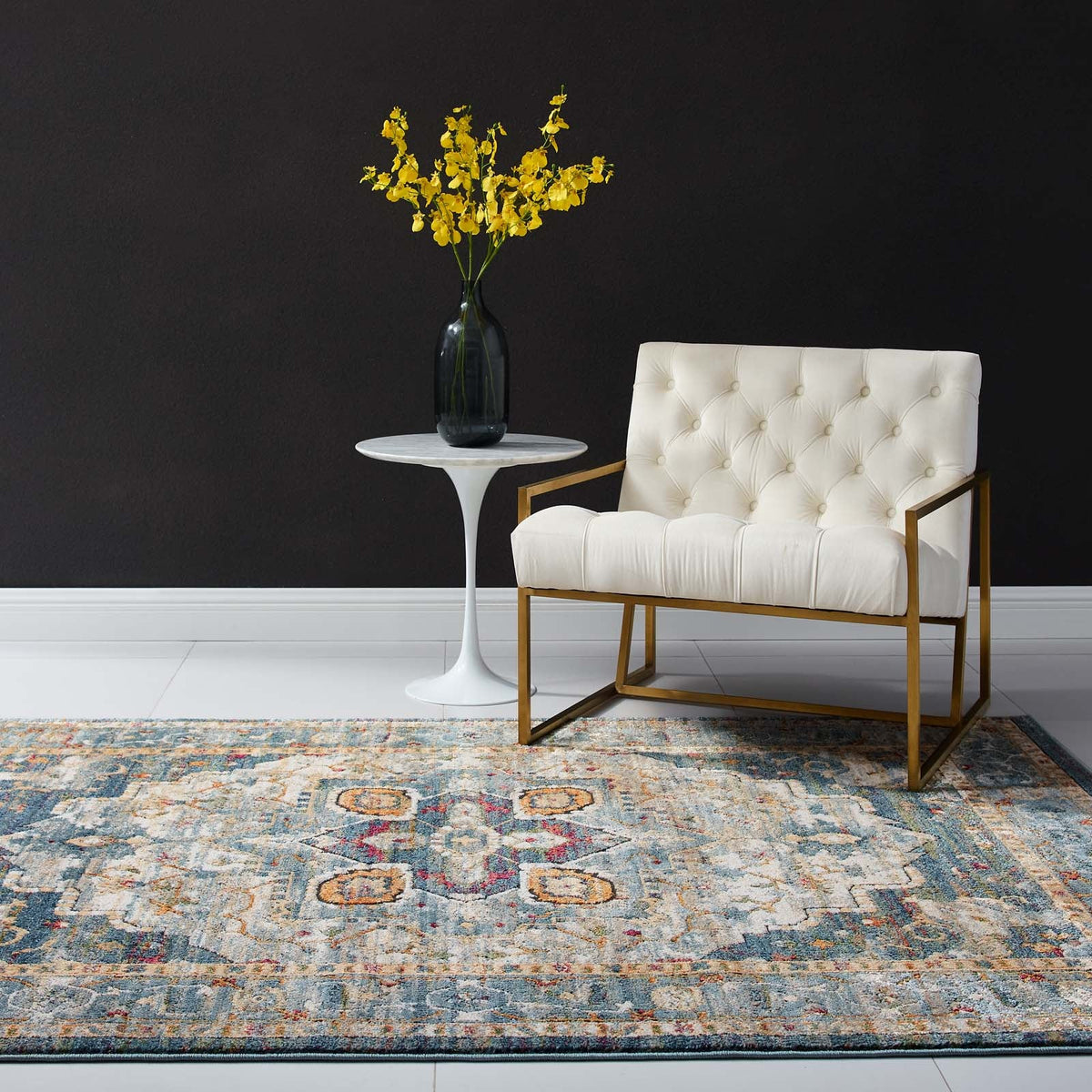 Tribute Diantha Distressed Vintage Floral Vintage Medallion Area Rug