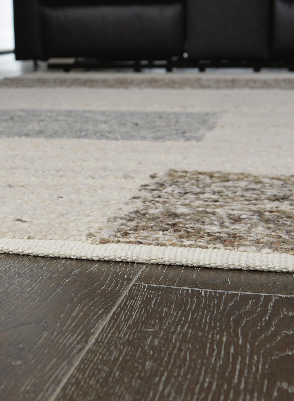 Barus Area Rugs