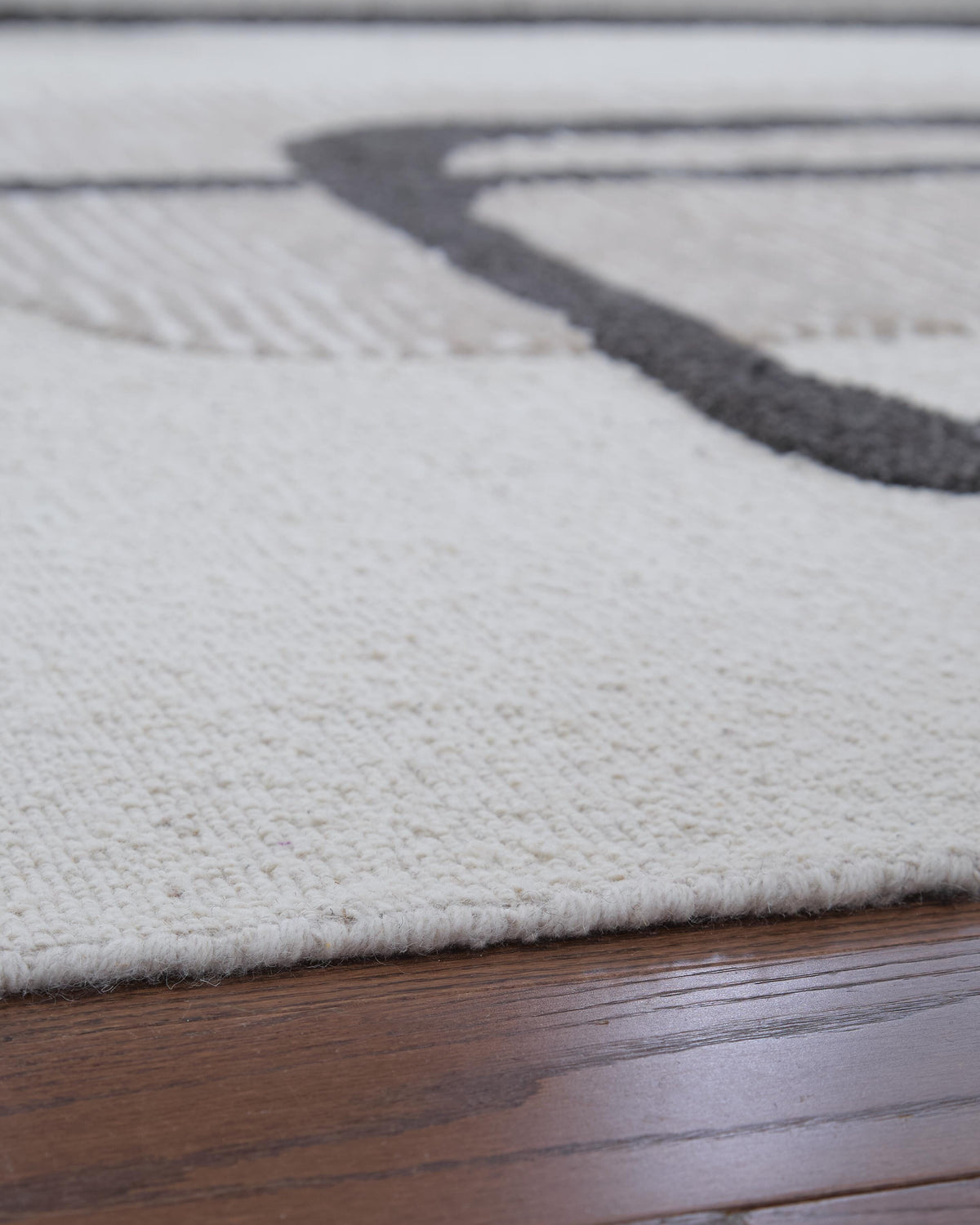 Davismour Area Rugs