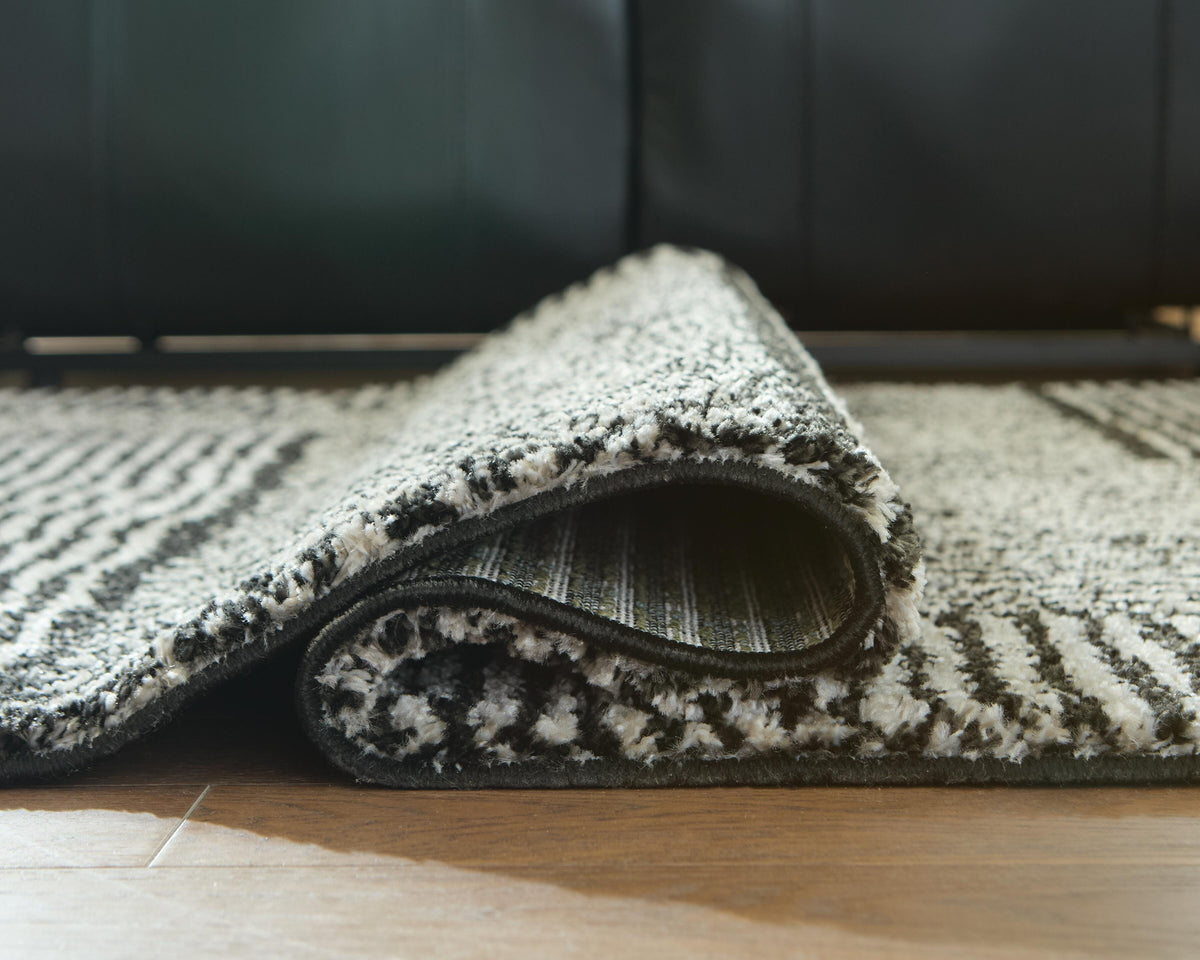 Kurtmen Area Rugs