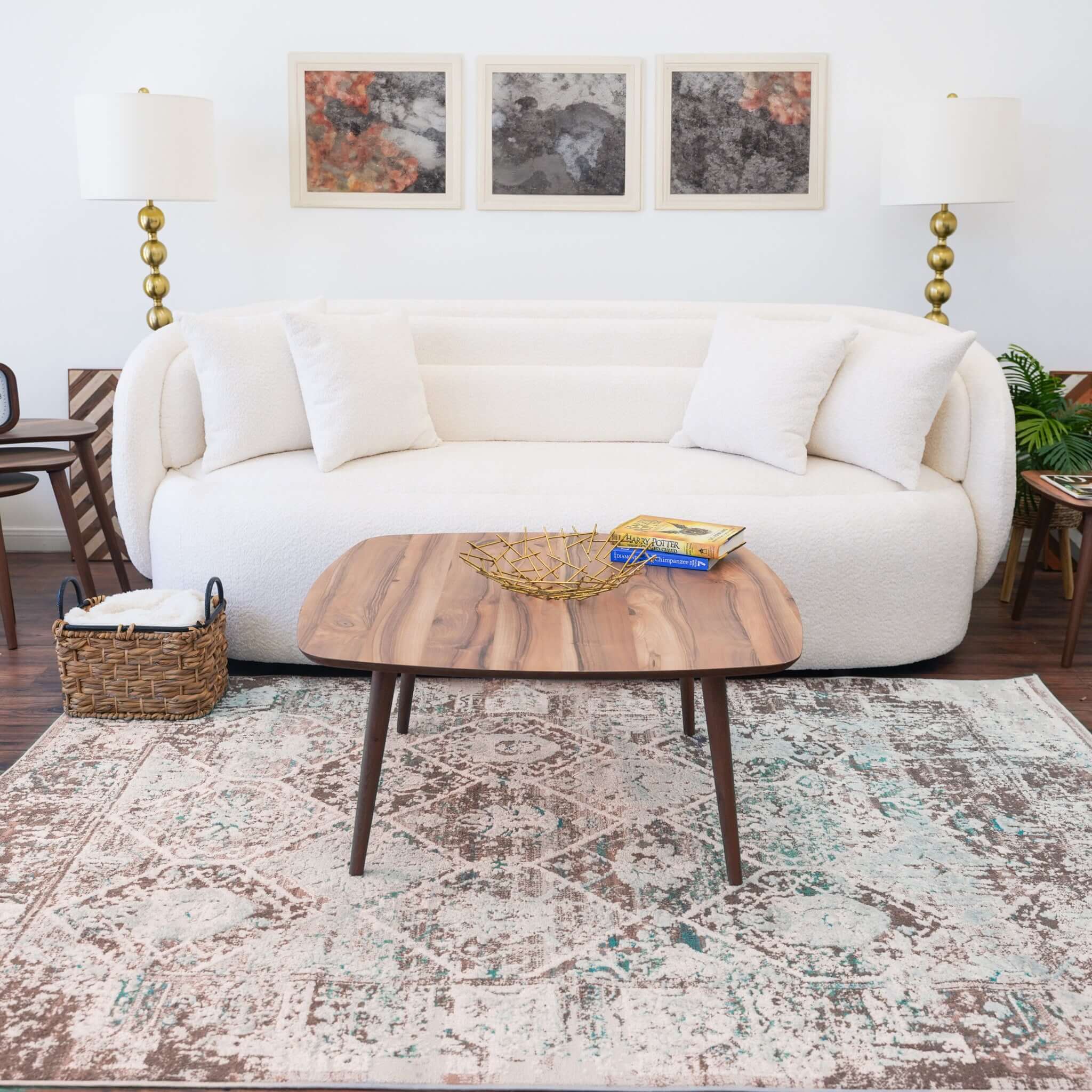 Seno Center Table