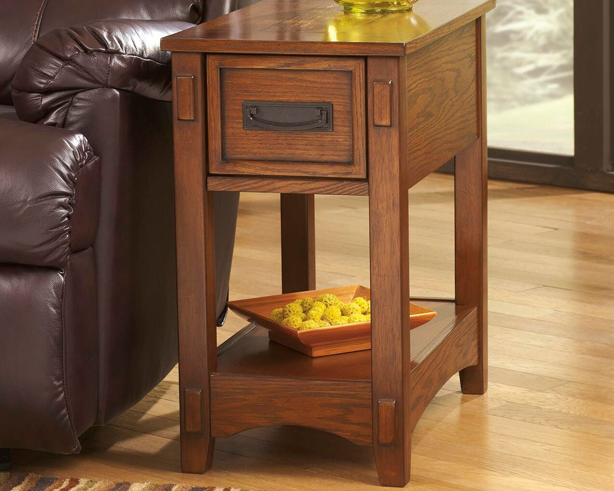 Breegin End & Side Tables