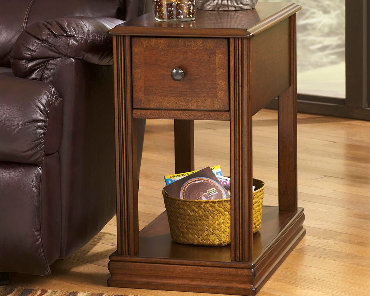 Breegin End & Side Tables