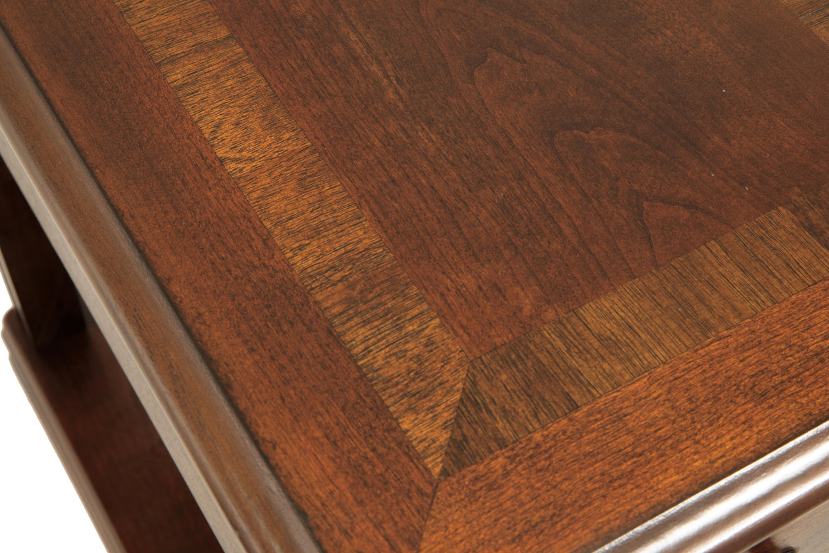 Breegin End & Side Tables