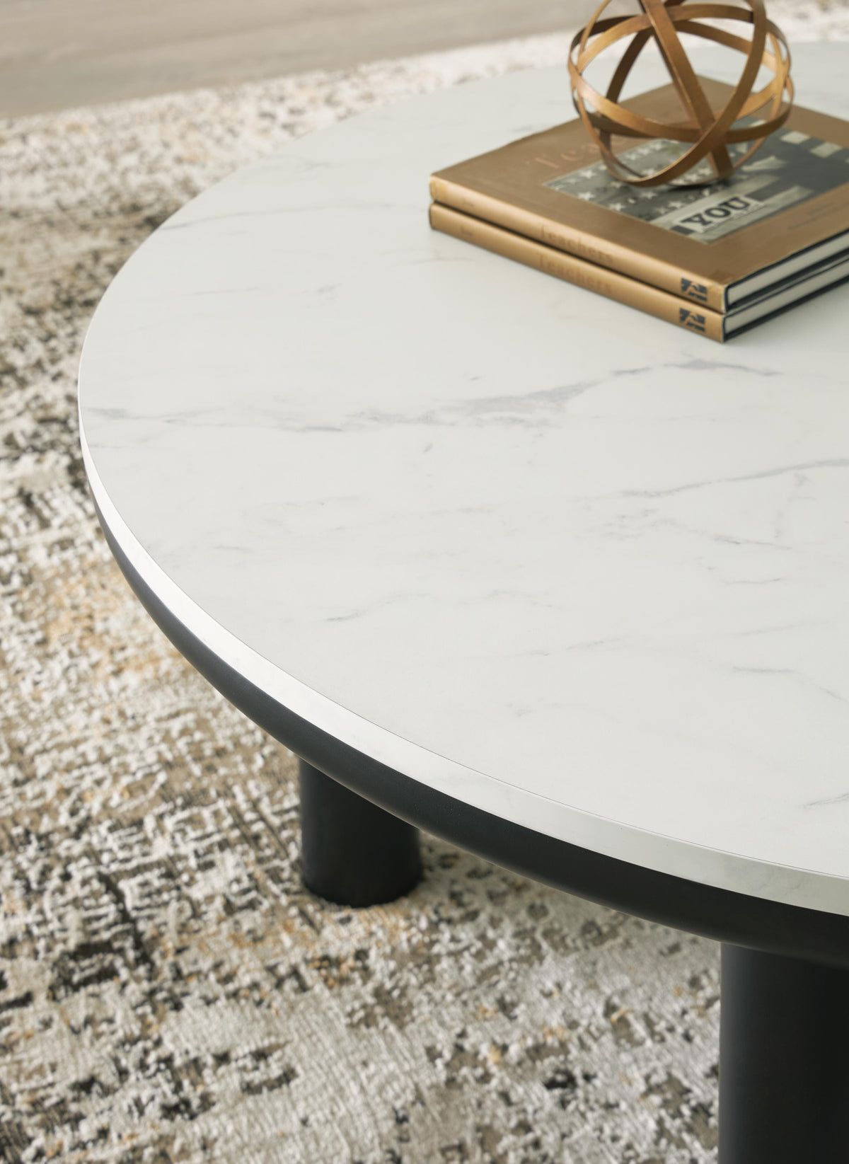 Xandrum Coffee Table Sets