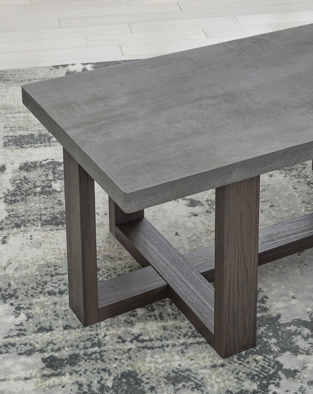 Dynnford Coffee Table Sets