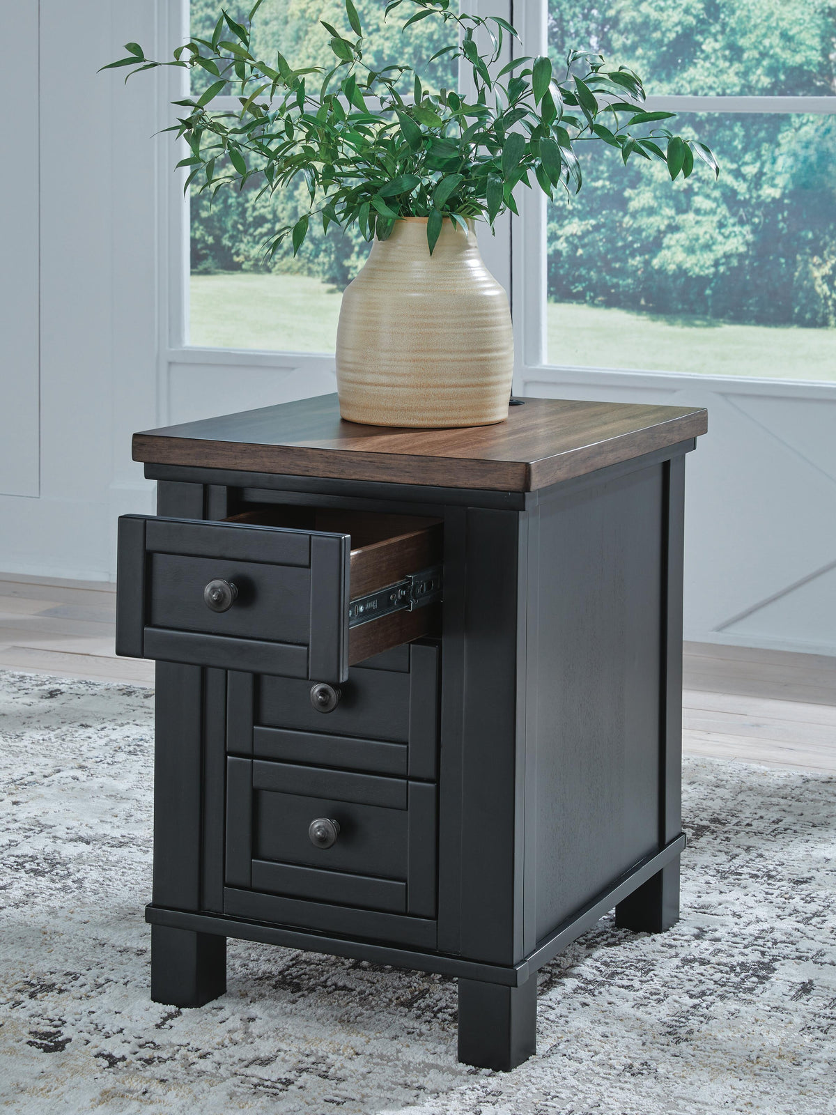 Wildenauer End & Side Tables