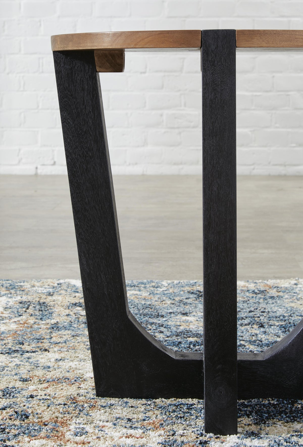 Hanneforth End & Side Tables