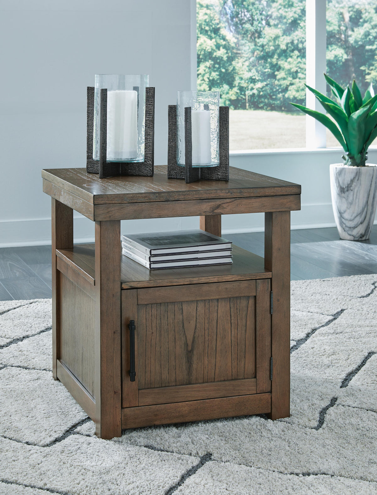 Boardernest End & Side Tables