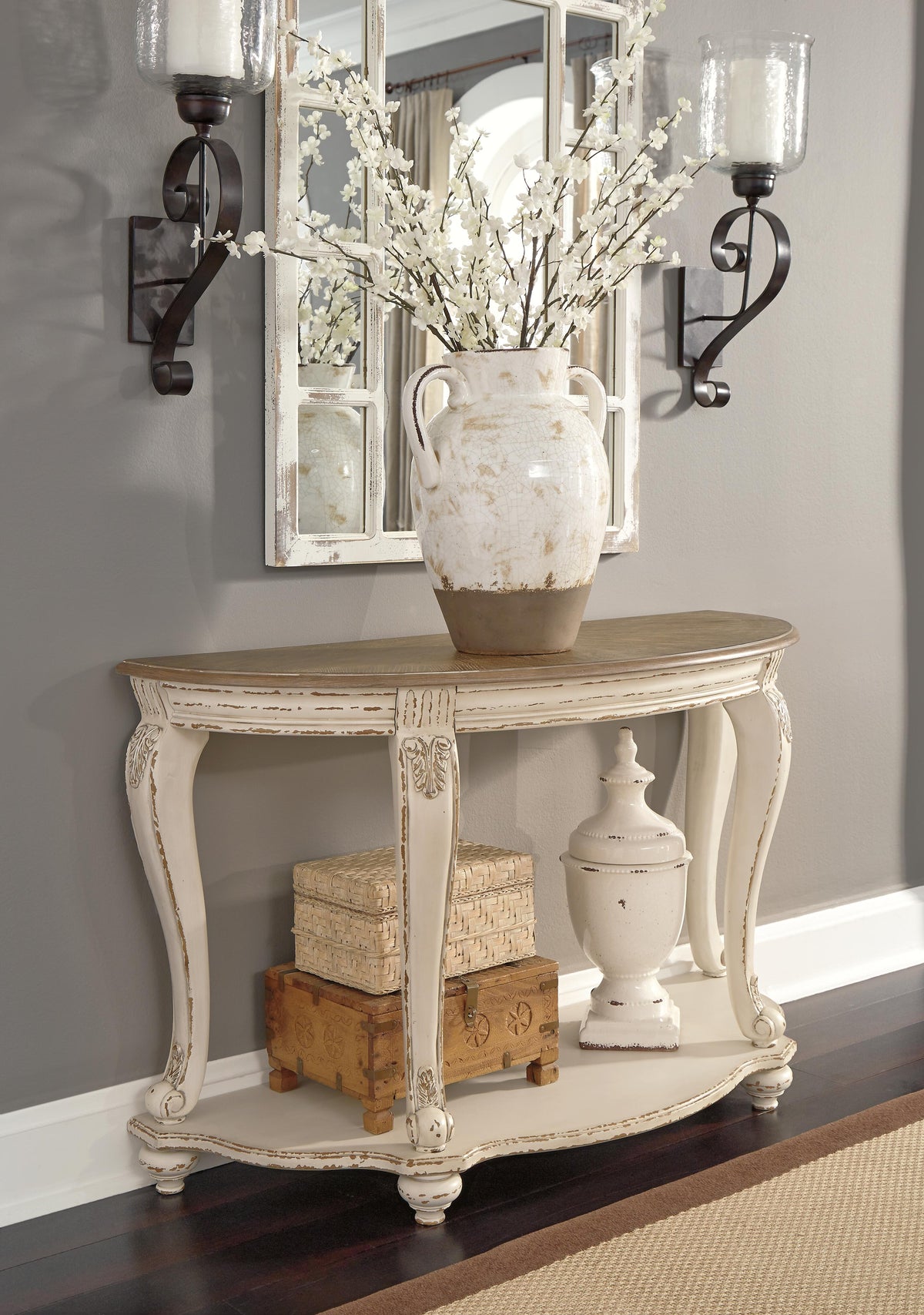 Realyn Console Tables
