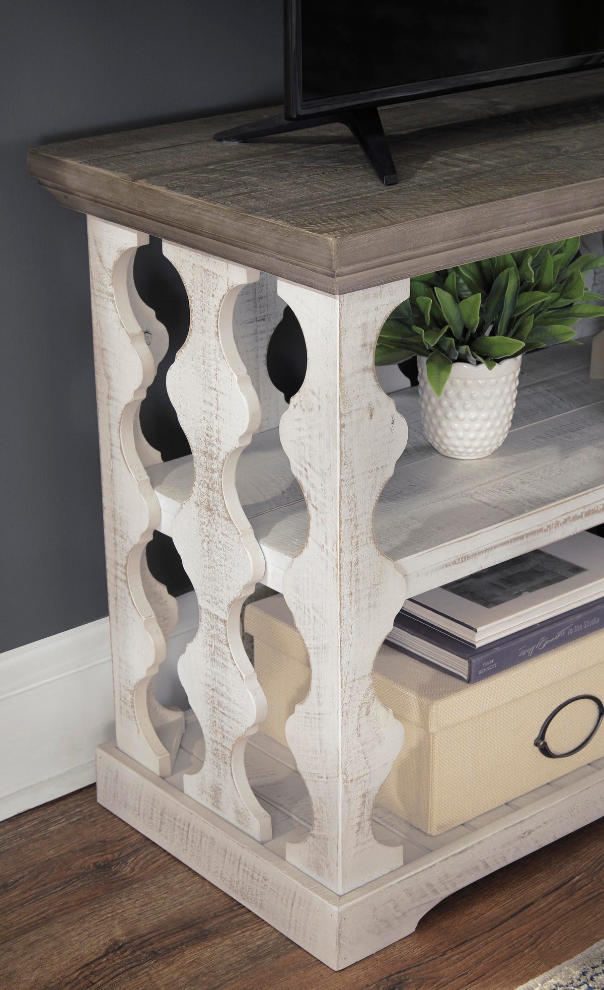 Havalance Console Tables