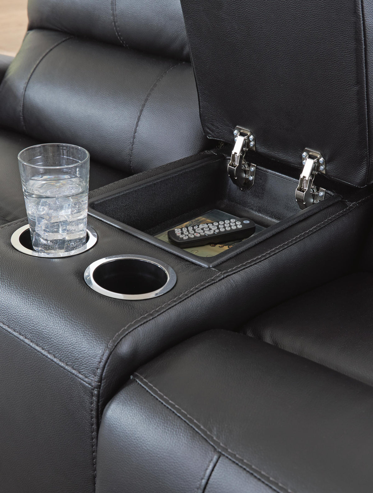 Glossmore Reclining Loveseats